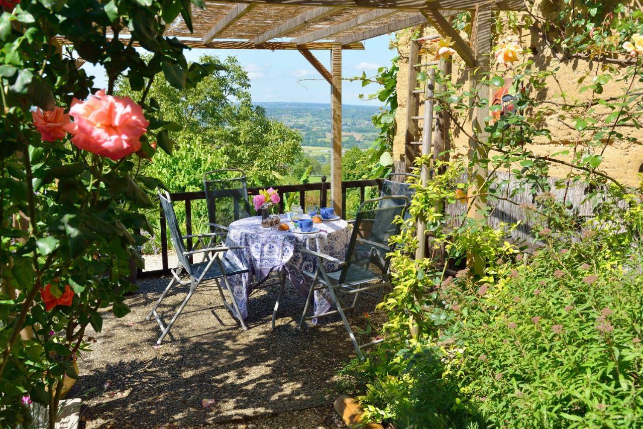 Bed and Breakfast La Parenthese Saint-Genix-sur-Guiers Exterior foto